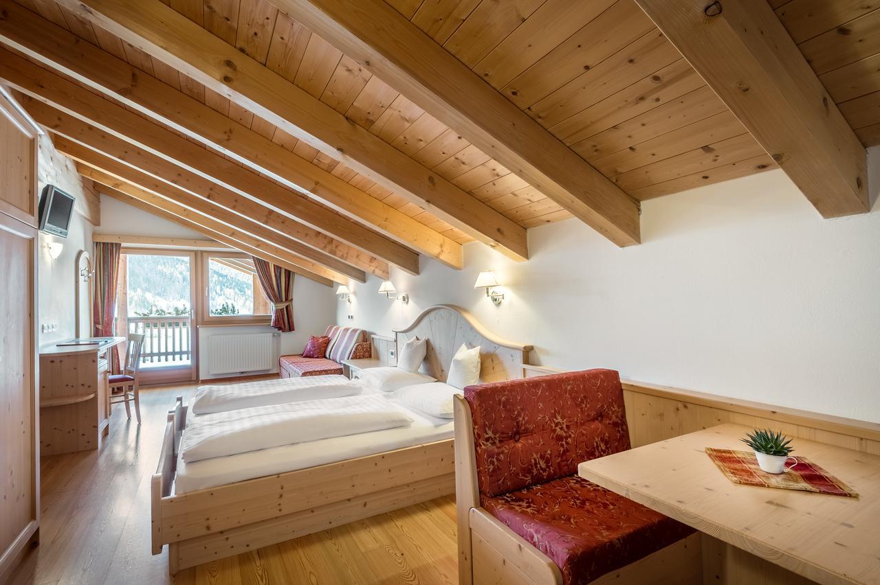סאן קאסיאנו B&B - Hotel Ciasa Rue Blanch מראה חיצוני תמונה